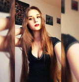 Foto pengguna Monia382