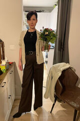 Foto pengguna vivianedesmond6