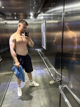 Foto pengguna Kam1738936648