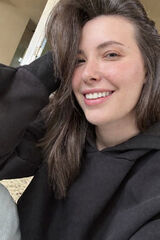 Foto pengguna benita789801