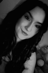 Foto pengguna Natalia786