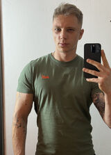 Foto pengguna pawkol05498