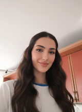 Foto pengguna Julcia00069