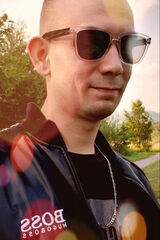 Foto pengguna xmkhcfj7