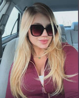 Foto pengguna stelah