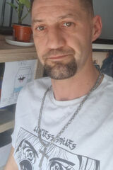 Foto pengguna AlbertZ