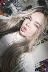 Foto pengguna Amelka07s