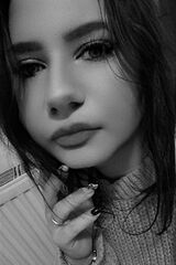 Foto pengguna xMoniaax