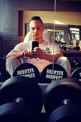 Foto pengguna Junek39