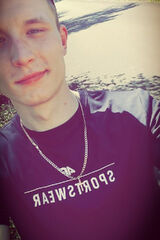 Foto pengguna HadrianWisniewski