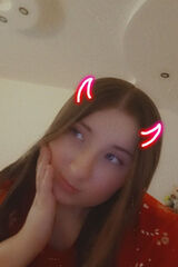 Foto pengguna Klaudyna232002