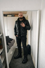 Foto pengguna Oskar28