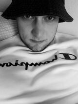 Foto pengguna DamianHaze