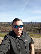 Foto pengguna tomidra