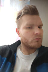 Foto pengguna johnnyfontane933