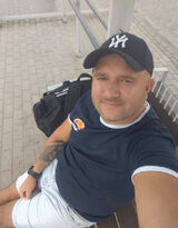 Foto pengguna damianek2026