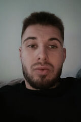 Foto pengguna kacprex141