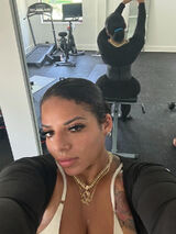 Фото користувача cynthialena6801