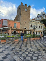 Фото користувача mhvghhb702