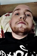 Foto pengguna Wojtud