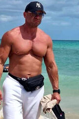 Foto pengguna Mark190