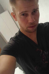 Foto pengguna Banek22