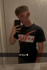 Foto pengguna Matthew004