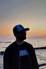 Foto pengguna Mariiuu