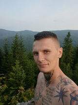 Foto pengguna MalowanyoSc