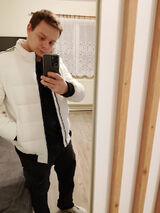 Foto pengguna Michasy