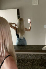 Foto pengguna wikawicxkaa