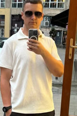 Foto pengguna oleo68136