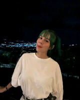 Foto pengguna evansluara947