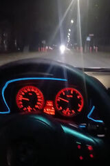 Foto pengguna Adek1313