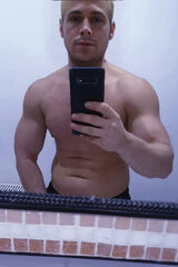 Fotka uživatele Adamx8