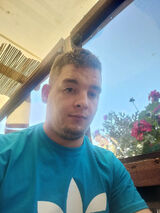 Foto pengguna arkadiuszwierzbi35