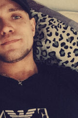 Foto pengguna poolityk997