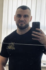 Foto pengguna Tomek776