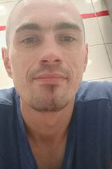 Foto pengguna maciejsachaatrn