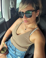 Foto pengguna Renaata13