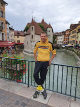 Foto pengguna adamswider484848