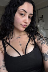 Фото користувача belindaofosuaa88