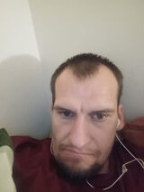Foto pengguna adrianszymonmich44