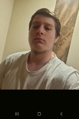 Foto pengguna adamxq1212