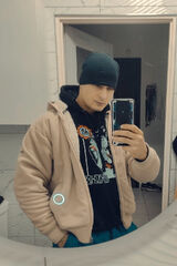 Foto pengguna Mlodysongo