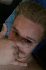 Photos tomeknowinski696