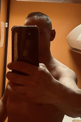 Foto pengguna Adsa65019