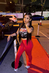 Фото користувача bessiekarl