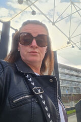 Photos magdafront331983