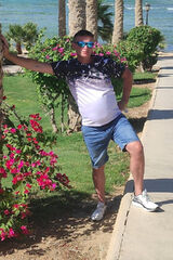 Foto pengguna SkuzaG